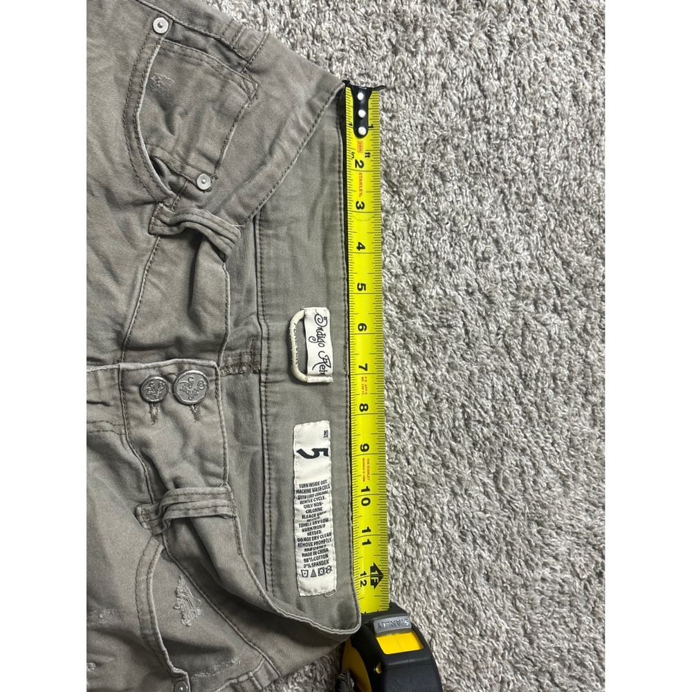 Indigo Rein Distressed Cuffed Denim Shorts Olive Green Size 5 Low Rise Distress - Picture 7 of 9